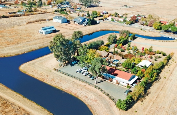 NHẬT QUANG, NGÔI CHÙA VIỆT Ở THỦ PHỦ BANG CALIFORNIA, HOA KỲ.