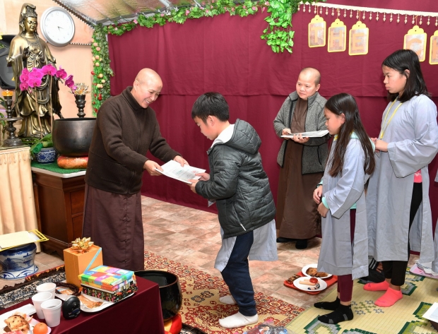 TU VIỆN HUYỀN KHÔNG, SAN JOSE, HOA KỲ TỔ CHỨC KHÓA TU TRẺ EM MÙA ĐÔNG 2019 - PHẦN 4