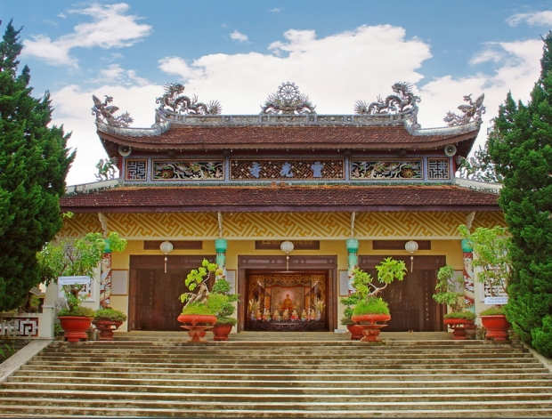 CHÙA LINH QUANG - LÂM ĐỒNG