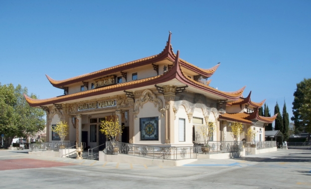 CHÙA HUỆ QUANG, SANTA ANA - HOA KỲ