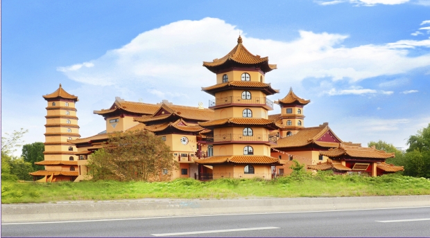 CHÙA KHÁNH ANH, PHÁP