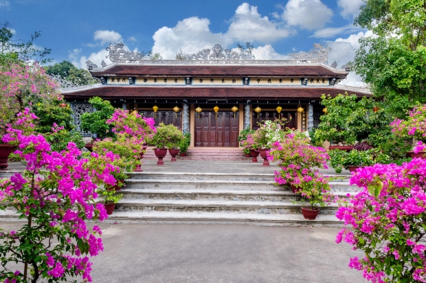 CHÙA QUỐC ÂN, NGÔI TỔ ĐÌNH THIỀN PHÁI LÂM TẾ Ở HUẾ - CHÙA ĐANG ĐẠI TRÙNG TU.