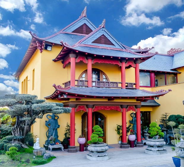 CHÙA VẠN HẠNH, SAINT HERBLAIN, PHÁP.