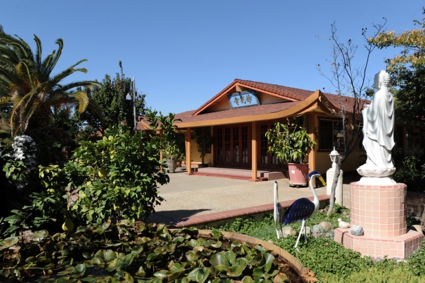 CHÙA DIỆU QUANG, SACRAMENTO, CALIFORNIA, HOA KỲ.