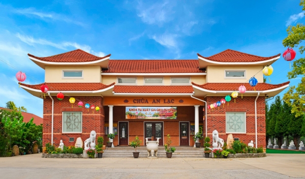 CHÙA AN LẠC, INDIANA, HOA KỲ TỔ CHỨC KHÓA TU XUẤT GIA GIEO DUYÊN NĂM 2021.