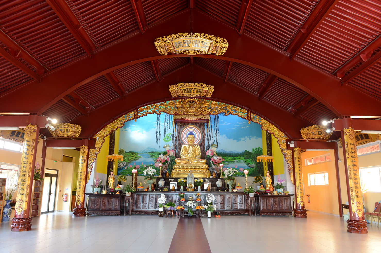 PAGODE CHÙA KHÁNH ANH EVRY TỔ CHỨC NHIỀU SỰ KIỆN VĂN HÓA CỘNG ĐỒNG